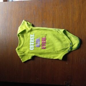 Baby onesie 0/3 months old kidgets